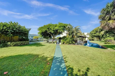 890 N Federal Highway Lantana FL 33462