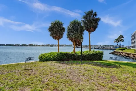 890 N Federal Highway Lantana FL 33462