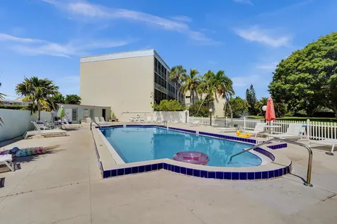 890 N Federal Highway Lantana FL 33462