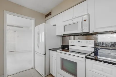 132 Lakeshore Drive North Palm Beach FL 33408