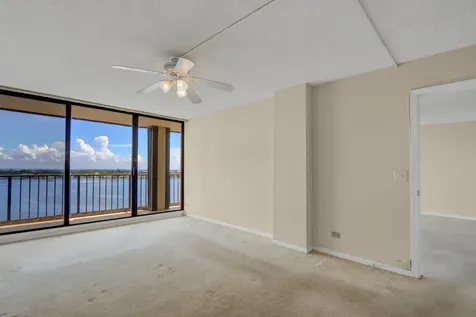 132 Lakeshore Drive North Palm Beach FL 33408