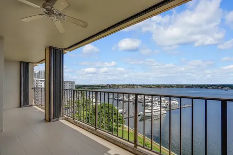 132 Lakeshore Drive North Palm Beach FL 33408