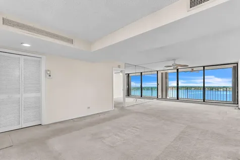 132 Lakeshore Drive North Palm Beach FL 33408