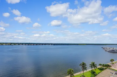 132 Lakeshore Drive North Palm Beach FL 33408