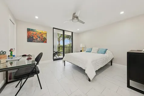 5340 Las Verdes Circle Delray Beach FL 33484