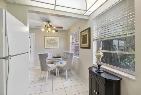 157 Flanders D Delray Beach FL 33484
