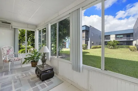 157 Flanders D Delray Beach FL 33484