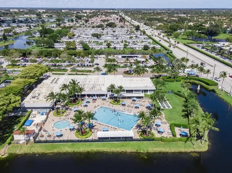 157 Flanders D Delray Beach FL 33484