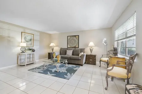 157 Flanders D Delray Beach FL 33484
