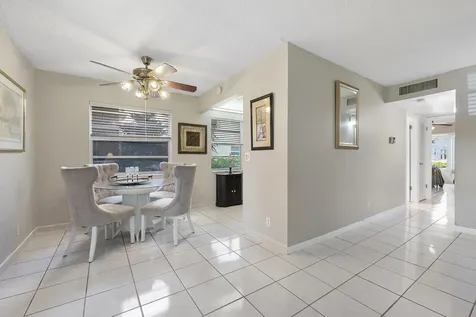 157 Flanders D Delray Beach FL 33484