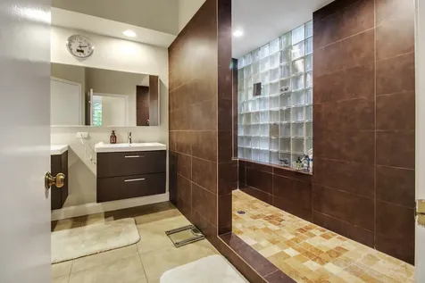 6684 Nw 23rd Terrace Boca Raton FL 33496