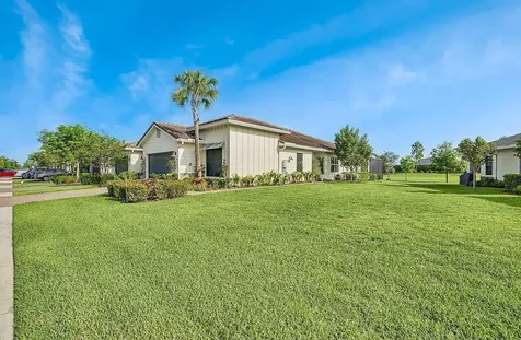 19567 Weathervane Way Loxahatchee FL 33470