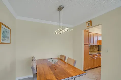 202 High Point Terrace Delray Beach FL 33445