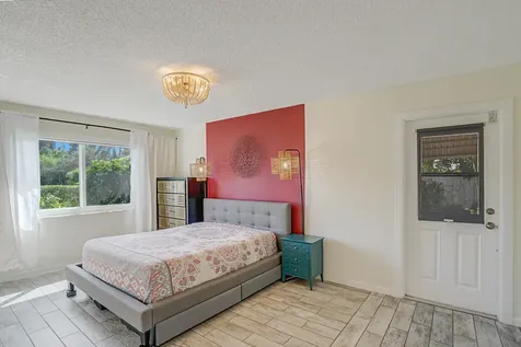 202 High Point Terrace Delray Beach FL 33445
