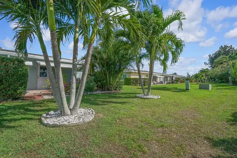202 High Point Terrace Delray Beach FL 33445