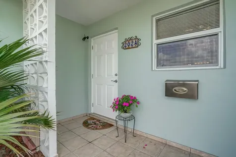 202 High Point Terrace Delray Beach FL 33445