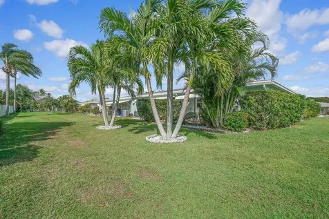 202 High Point Terrace Delray Beach FL 33445