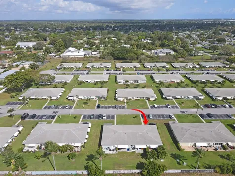 202 High Point Terrace Delray Beach FL 33445