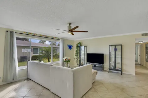 202 High Point Terrace Delray Beach FL 33445