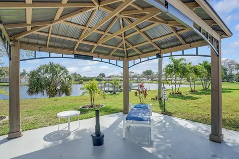 202 High Point Terrace Delray Beach FL 33445