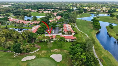 8450 Casa Del Lago Boca Raton FL 33433