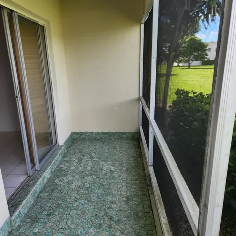 106 Coventry West Palm Beach FL 33417