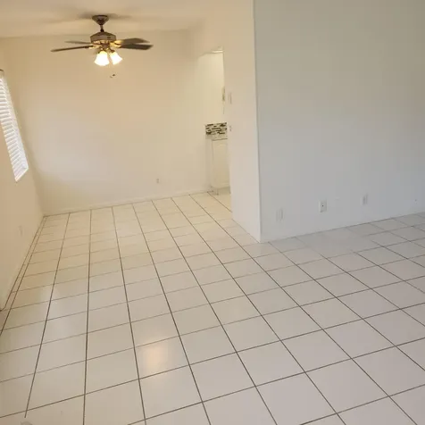 106 Coventry West Palm Beach FL 33417