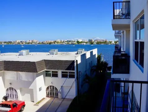 301 Croton Avenue Lantana FL 33462