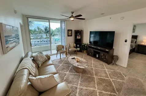 625 Casa Loma Boulevard Boynton Beach FL 33435