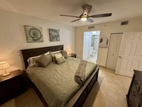 625 Casa Loma Boulevard Boynton Beach FL 33435