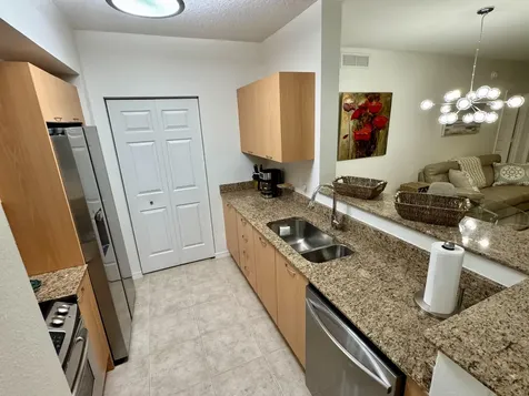 625 Casa Loma Boulevard Boynton Beach FL 33435