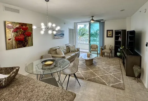625 Casa Loma Boulevard Boynton Beach FL 33435