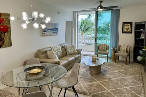 625 Casa Loma Boulevard Boynton Beach FL 33435