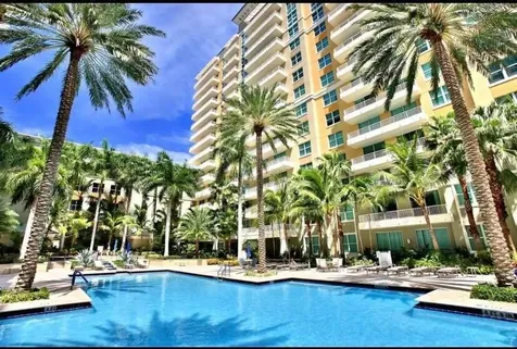 625 Casa Loma Boulevard Boynton Beach FL 33435