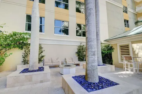 625 Casa Loma Boulevard Boynton Beach FL 33435