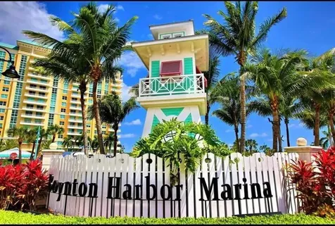 625 Casa Loma Boulevard Boynton Beach FL 33435