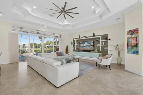 10685 Whitewind Circle Boynton Beach FL 33473