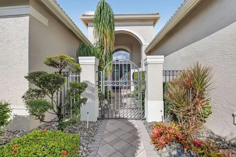 10685 Whitewind Circle Boynton Beach FL 33473
