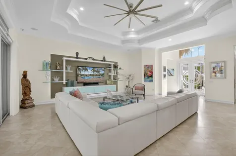 10685 Whitewind Circle Boynton Beach FL 33473