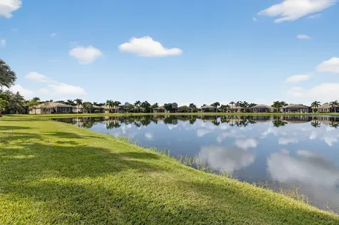 10685 Whitewind Circle Boynton Beach FL 33473