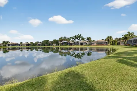 10685 Whitewind Circle Boynton Beach FL 33473