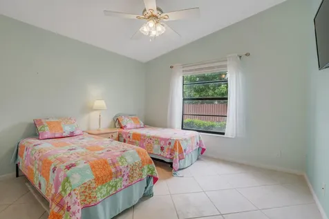 8020 Se Villa Circle Hobe Sound FL 33455