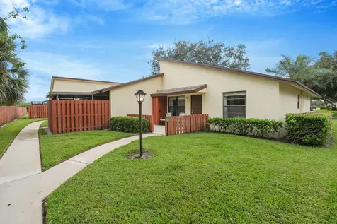 8020 Se Villa Circle Hobe Sound FL 33455