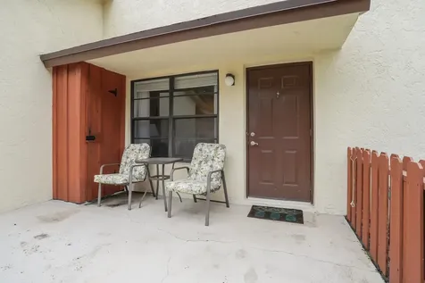 8020 Se Villa Circle Hobe Sound FL 33455