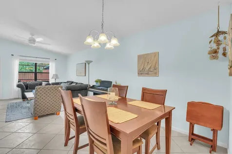 8020 Se Villa Circle Hobe Sound FL 33455