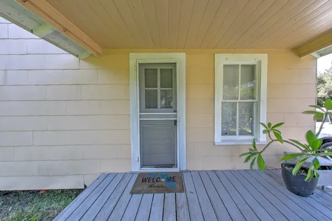 3195 Mcneil Road Fort Pierce FL 34981