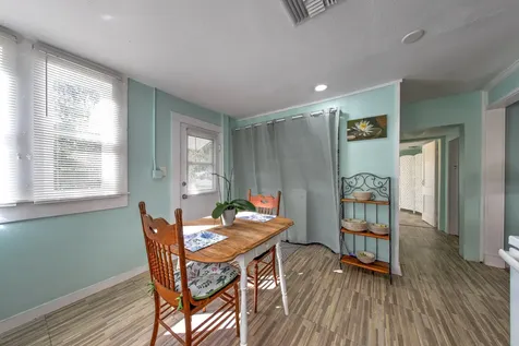 3195 Mcneil Road Fort Pierce FL 34981