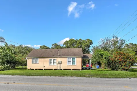 3195 Mcneil Road Fort Pierce FL 34981