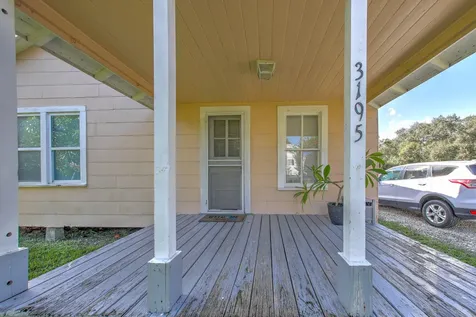3195 Mcneil Road Fort Pierce FL 34981