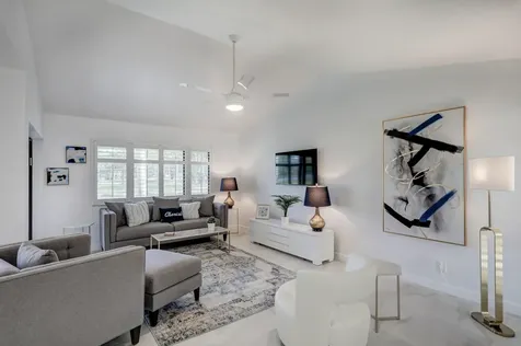 6 Lexington Lane Palm Beach Gardens FL 33418